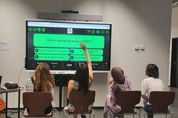 SPRING students playing a Quiz