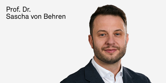 Photo of Prof. Dr. Sascha von Behren.