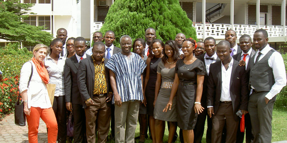 Group picture of SPRING students in Ghana.