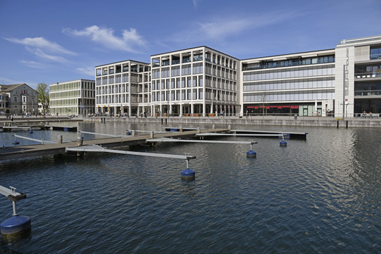 Phönixsee with buildings